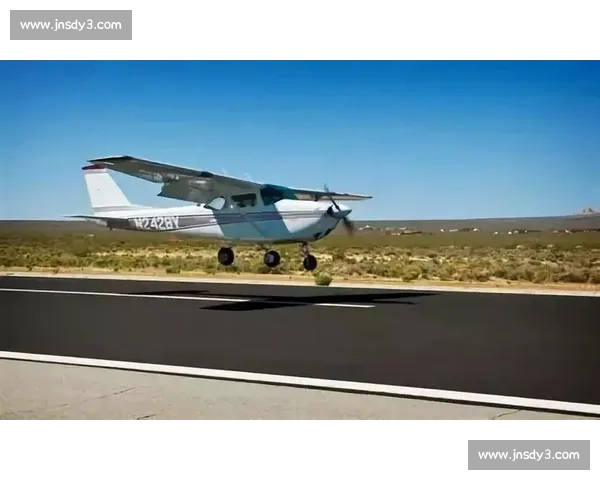 儿童飞机比赛盛大开幕 亲子共赏飞行梦想的蓝天之旅