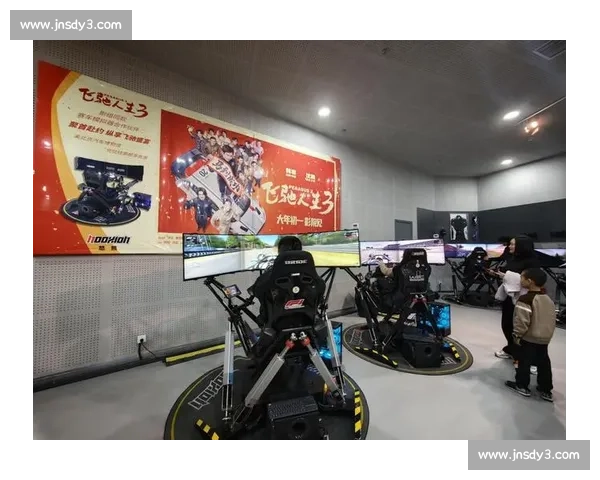 大型车赛激烈角逐引发观众热情 完美技巧与速度挑战极限 大型车赛激烈角逐引发观众热情 完美技巧与速度挑战极限